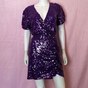 Leyden Purple Allover Sequins Plunge Neck Short Sleeve Party Club Mini Dress